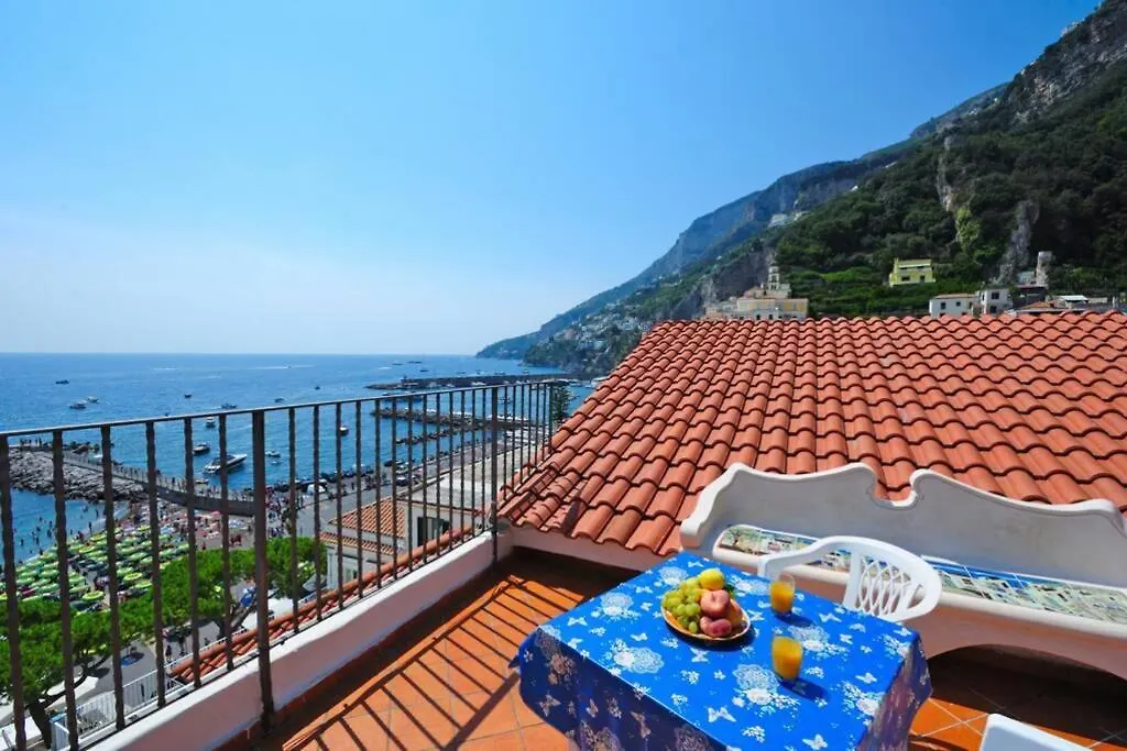 Mamma Rosanna 2 - Studio Flat In Amalfi With Terrace 0*,