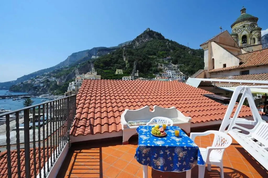 Mamma Rosanna 2 - Studio Flat In Amalfi With Terrace איטליה