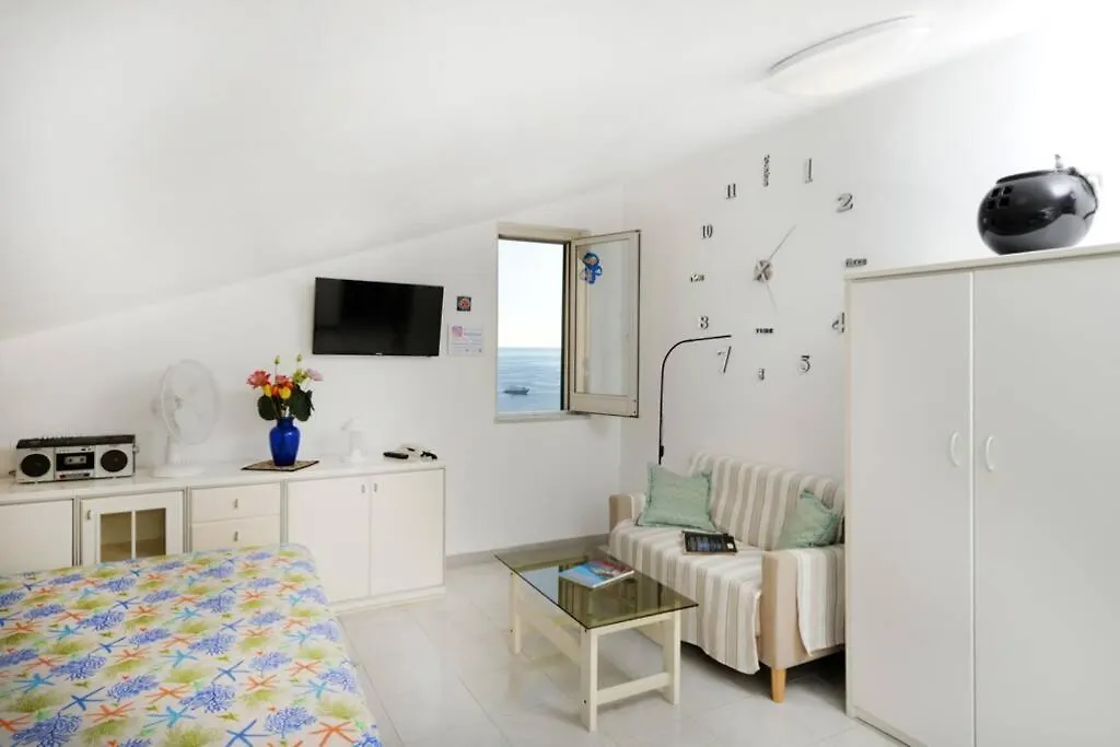 Mamma Rosanna 2 - Studio Flat In Amalfi With Terrace