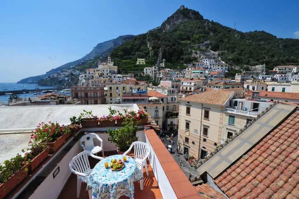 בית נופש Mamma Rosanna 2 - Studio Flat In Amalfi With Terrace